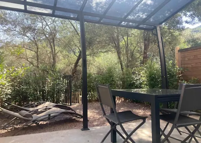 Apartment N8 Maison T2 Climatise